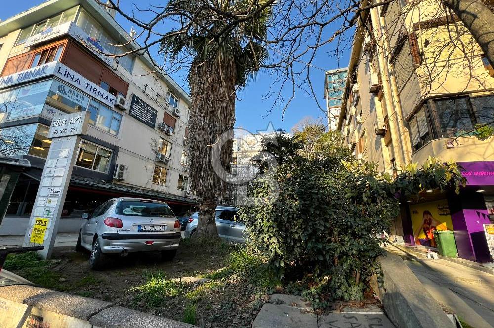 BAĞDAT CADDESİ ÜZERİNDE KONUT VE İŞYERİNE UYGUN KİRALIK 3+1