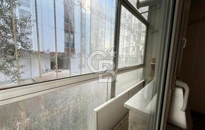BAĞDAT CADDESİ ÜZERİNDE KONUT VE İŞYERİNE UYGUN KİRALIK 3+1