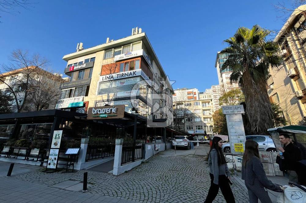 BAĞDAT CADDESİ ÜZERİNDE KONUT VE İŞYERİNE UYGUN KİRALIK 3+1