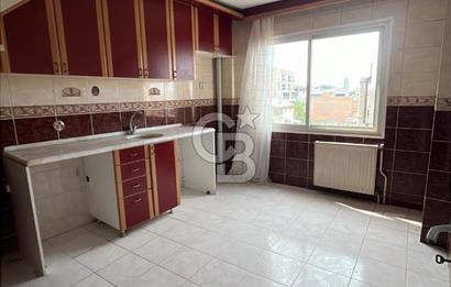 ÇİĞLİ -ŞİRİNTEPE- DERE CADDESİNDE SATILIK 4+1FIRSAT GENİŞ DAİRE