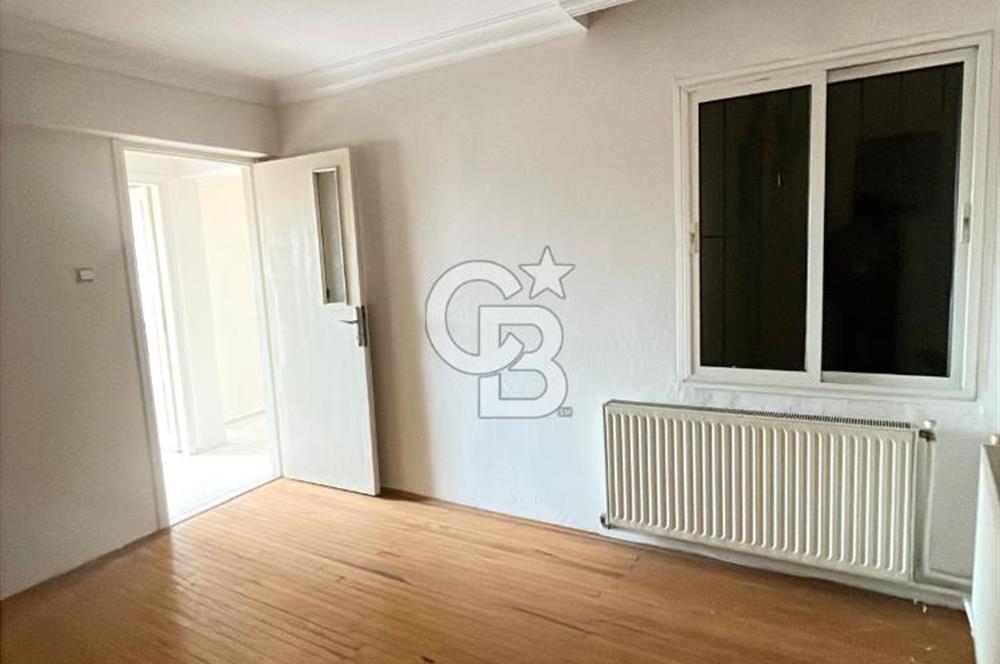 ÇİĞLİ -ŞİRİNTEPE- DERE CADDESİNDE SATILIK 4+1FIRSAT GENİŞ DAİRE