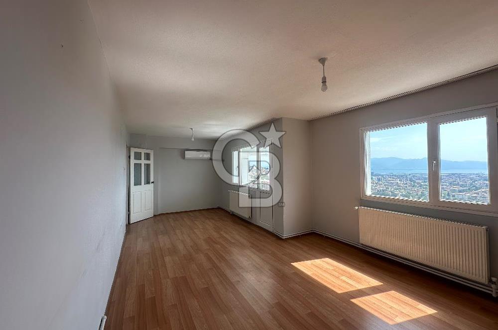 Çiğli Yakakent Mh Deniz Manzaralı Arakat Satılık 3+1 Daire 