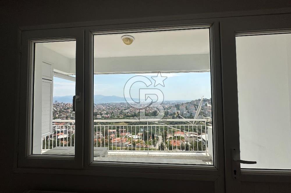 Çiğli Yakakent Mh. Arakat Deniz Manzaralı 3+1 130m2 Kiralık Daire 