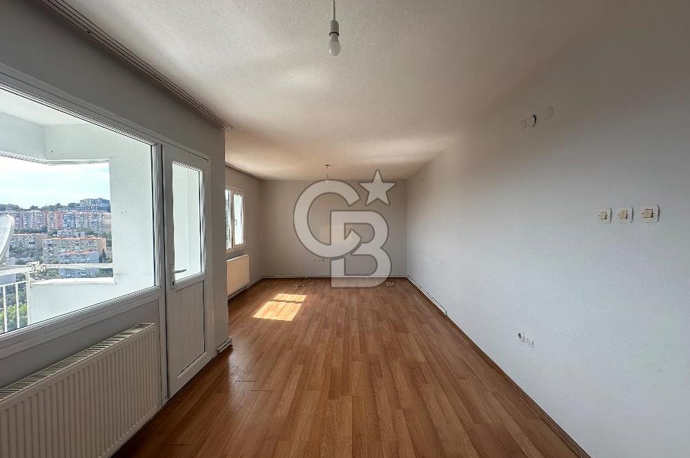 Çiğli Yakakent Mh Deniz Manzaralı Arakat Satılık 3+1 Daire 