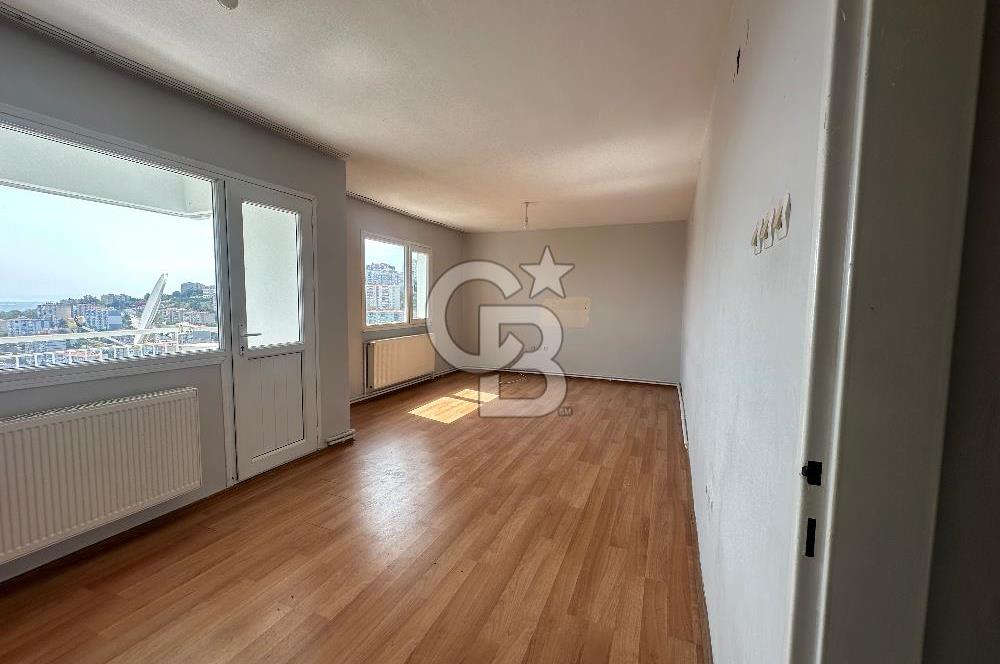 Çiğli Yakakent Mh Deniz Manzaralı Arakat Satılık 3+1 Daire 