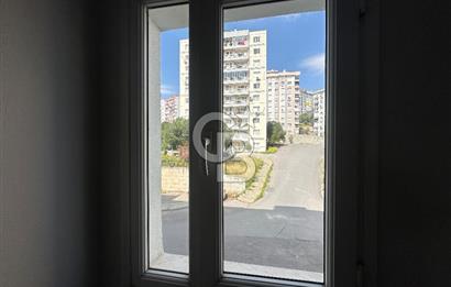 Çiğli Yakakent Mh Deniz Manzaralı Arakat Satılık 3+1 Daire 