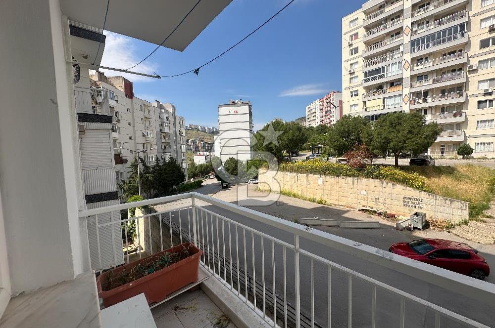 Çiğli Yakakent Mh Deniz Manzaralı Arakat Satılık 3+1 Daire 
