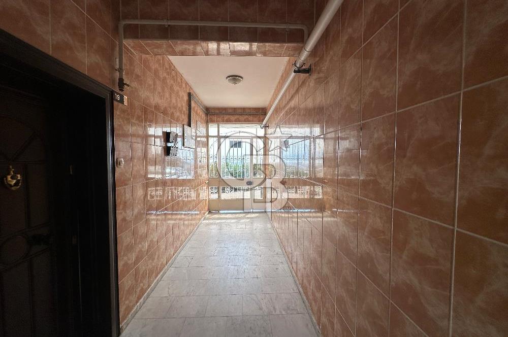 Çiğli Yakakent Mh Deniz Manzaralı Arakat Satılık 3+1 Daire 