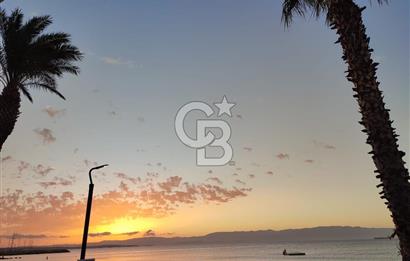 Çeşme Çiftlikköy'de Sakız Adası Manzaralı Yazlık