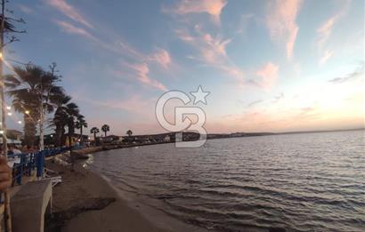 Çeşme Çiftlikköy'de Sakız Adası Manzaralı Yazlık