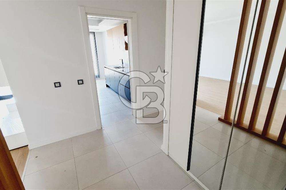 Manisa Meydan Sitesi Kiralık Havuz Cephe 2+1 Kapalı Mutfak Daire
