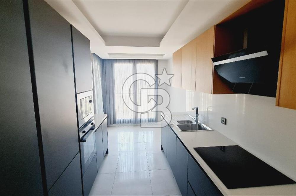 Manisa Meydan Sitesi Kiralık Havuz Cephe 2+1 Kapalı Mutfak Daire