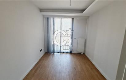 Manisa Meydan Sitesi Kiralık Havuz Cephe 2+1 Kapalı Mutfak Daire