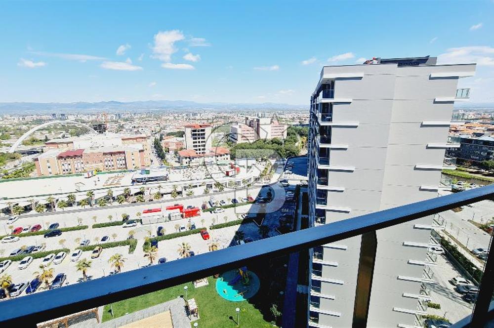 Manisa Meydan Sitesi Kiralık Havuz Cephe 2+1 Kapalı Mutfak Daire