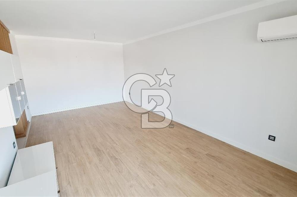 Manisa Meydan Sitesi Kiralık Havuz Cephe 2+1 Kapalı Mutfak Daire