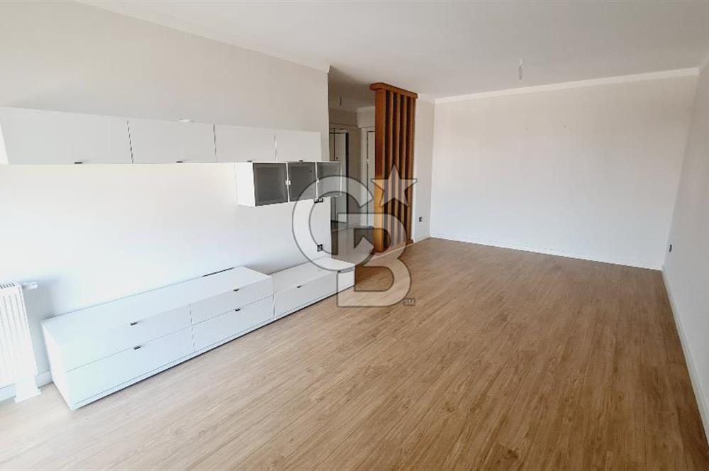 Manisa Meydan Sitesi Kiralık Havuz Cephe 2+1 Kapalı Mutfak Daire