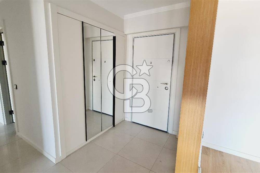 Manisa Meydan Sitesi Kiralık Havuz Cephe 2+1 Kapalı Mutfak Daire