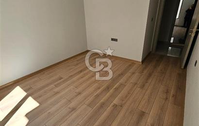 İLKADIM MAHALLESİNDE OTURUMA HAZIR SIFIR BİNADA SATILIK 2+1