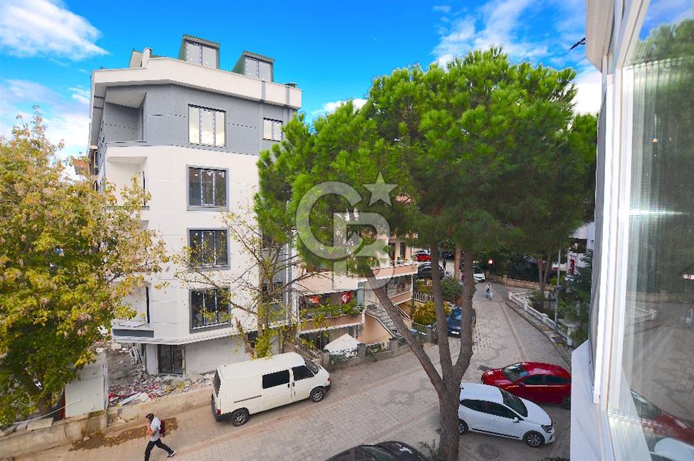ALTINTEPE MAHALLESİNDE MERKEZİ KONUMDA SATILIK 2+1 DAİRE