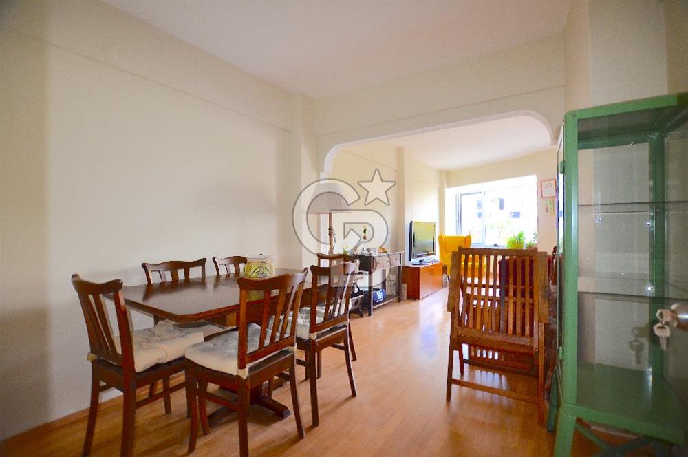 ALTINTEPE MAHALLESİNDE MERKEZİ KONUMDA SATILIK 2+1 DAİRE