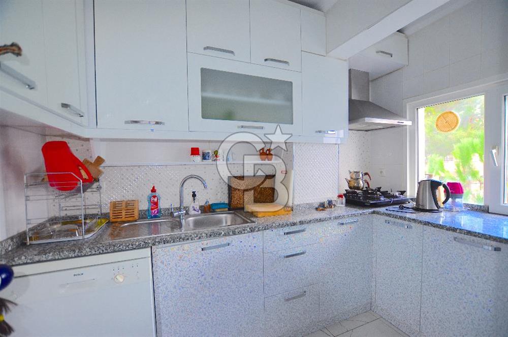 ALTINTEPE MAHALLESİNDE MERKEZİ KONUMDA SATILIK 2+1 DAİRE