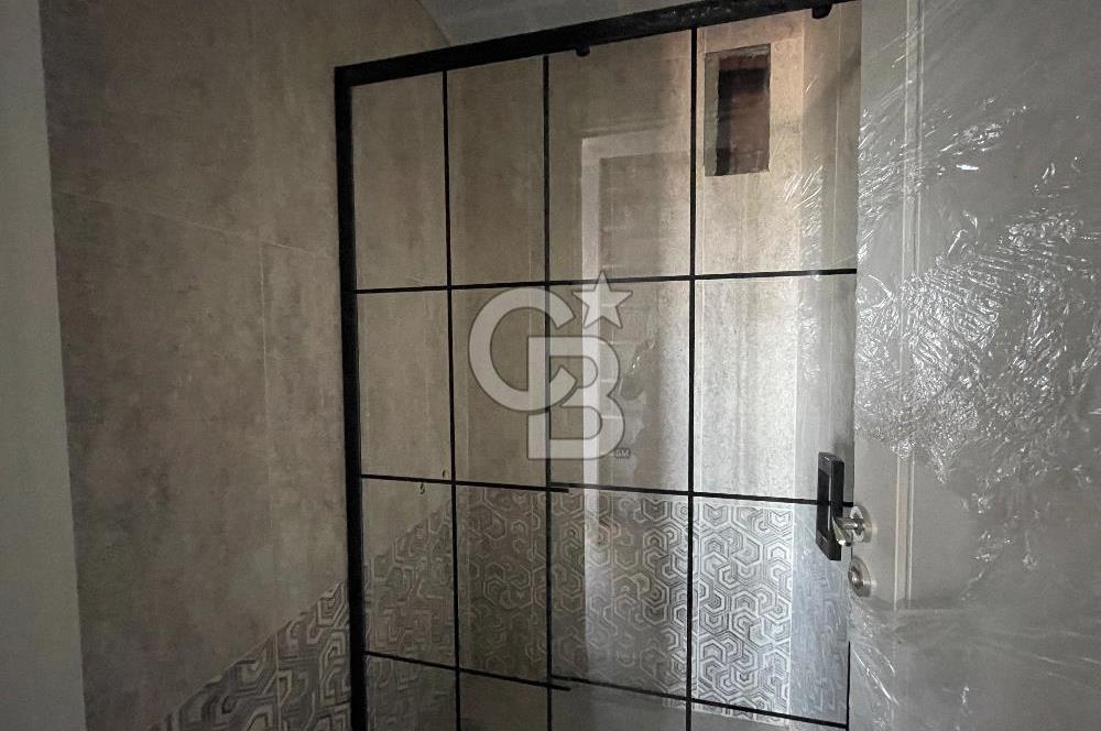 Güneşevlerde Satılık Site içinde 6+2 satılık daire