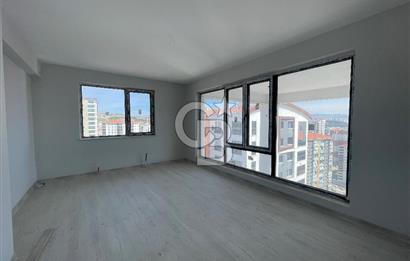 Güneşevlerde Satılık Site içinde 6+2 satılık daire