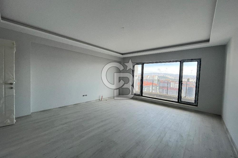 Güneşevlerde Satılık Site içinde 6+2 satılık daire