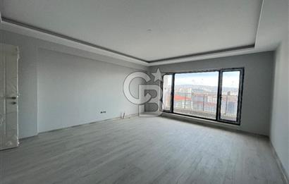 Güneşevlerde Satılık Site içinde 6+2 satılık daire