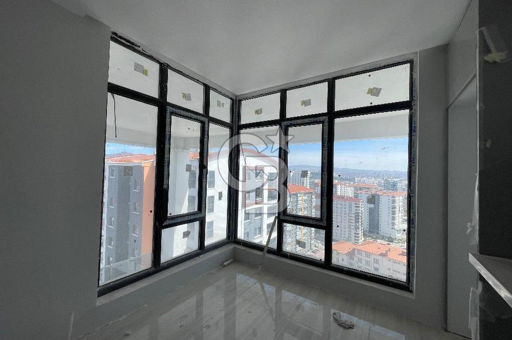 Güneşevlerde Satılık Site içinde 6+2 satılık daire