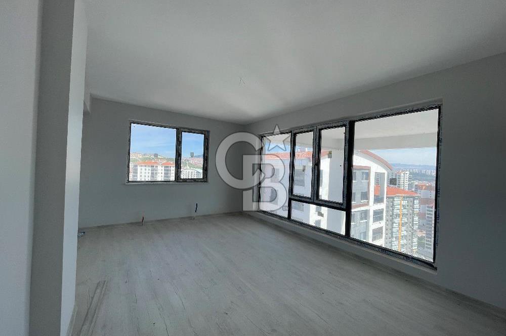Güneşevlerde Satılık Site içinde 6+2 satılık daire