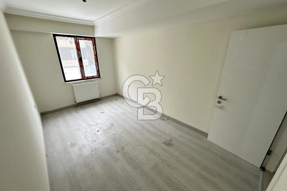YEŞİLOVA BOĞAZOVA CADDESİ MUAZZAM LOKASYONDA SATILIK 2+1 DAİRE