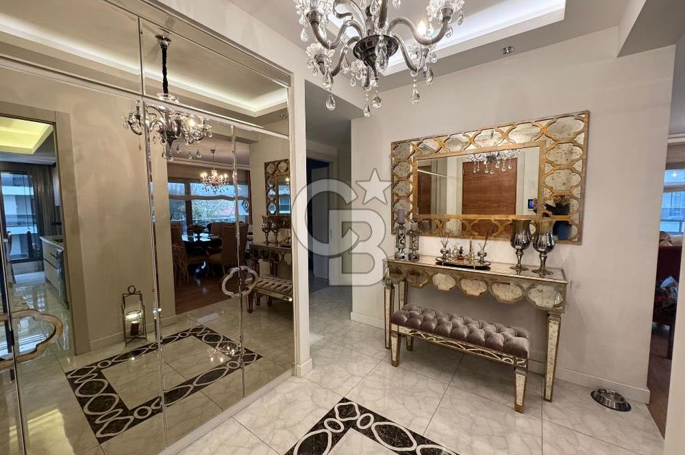 BLİFE ATASEHİR SİTESİNDE ÖZEL TADİLATLI BÜYÜK 3+1 SATILIK DAİRE