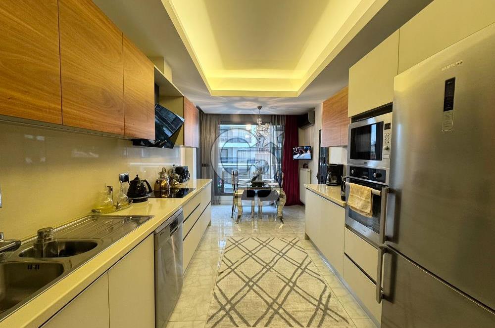 BLİFE ATASEHİR SİTESİNDE ÖZEL TADİLATLI BÜYÜK 3+1 SATILIK DAİRE