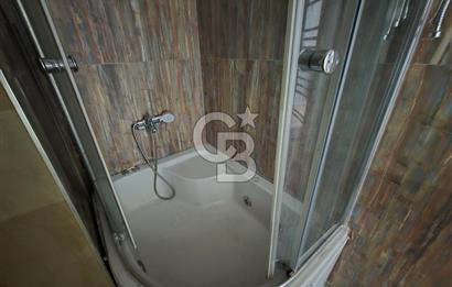 Bayraklı Gümüşpala Deniz Manzaralı Özel Dizayn Kiralık 2+1 Daire