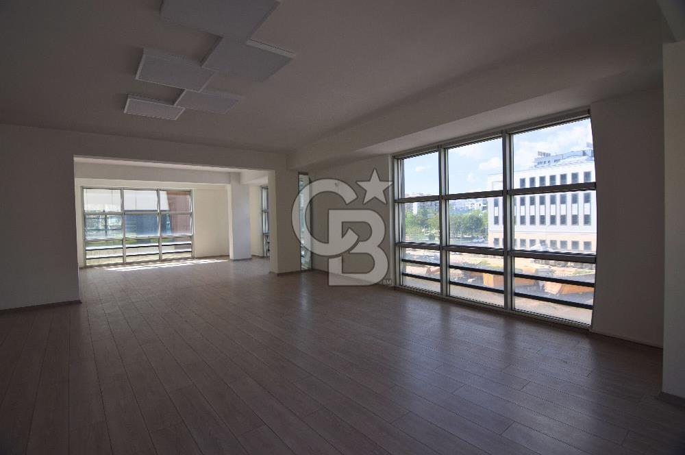 Bayraklı Kiralık Komple Bina
