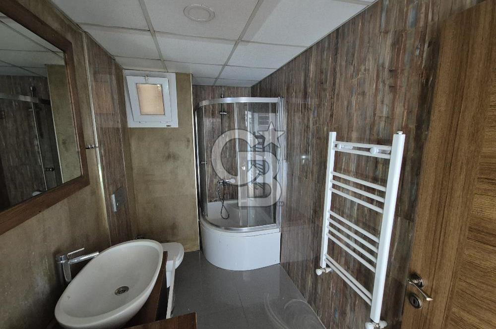 Bayraklı Gümüşpala Deniz Manzaralı Özel Dizayn Kiralık 2+1 Daire