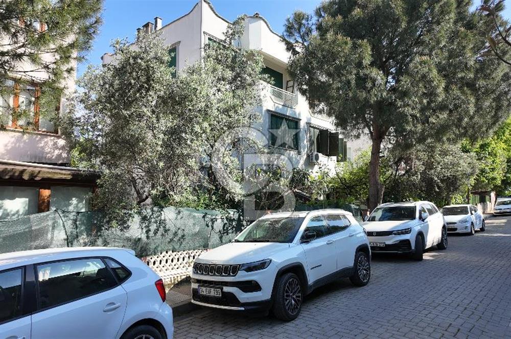Manisa 75.Yıl Da Satılık Tripleks Villa