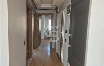Bayraklı Gümüşpala Deniz Manzaralı Özel Dizayn Kiralık 2+1 Daire