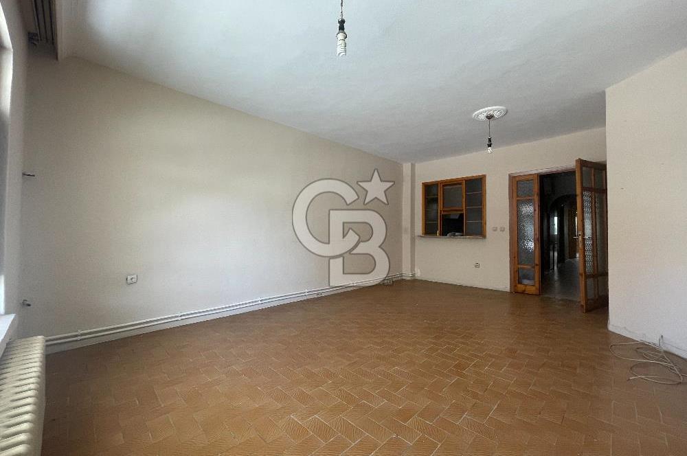 ŞEHRİN GÖBEĞİNDE, GENİŞ 3+1 KİRALIK DAİRE