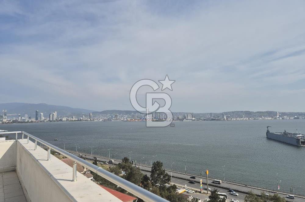 Bayraklı Gümüşpala Deniz Manzaralı Özel Dizayn Kiralık 2+1 Daire