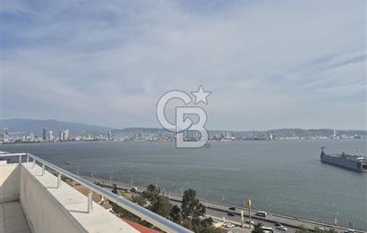 Bayraklı Gümüşpala Deniz Manzaralı Özel Dizayn Kiralık 2+1 Daire