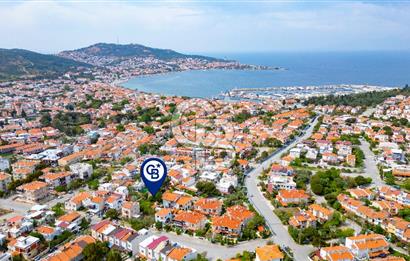 Yenifoça Merkezde Marinaya Yürüme Mesafesinde Satılık Arsa