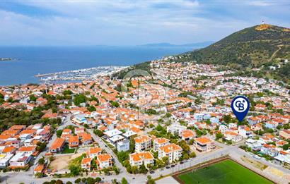 Yenifoça Merkezde Marinaya Yürüme Mesafesinde Satılık Arsa