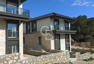 YENİFOÇA'DA SATILIK 3+2 TRİPLEX 