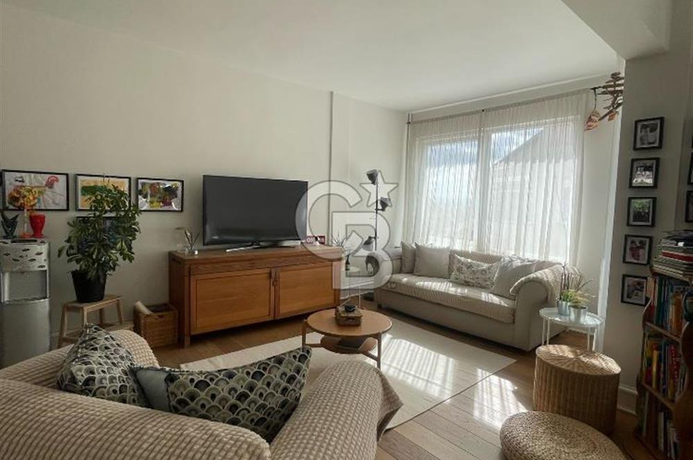 Ulus Gazete Muhabirleri Sitesi'nde 3+1 Kiralık Bakımlı Daire