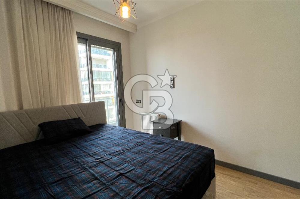 Ataşehir Modern Sitesinde Eşyalı Satılık 1+1 Daire