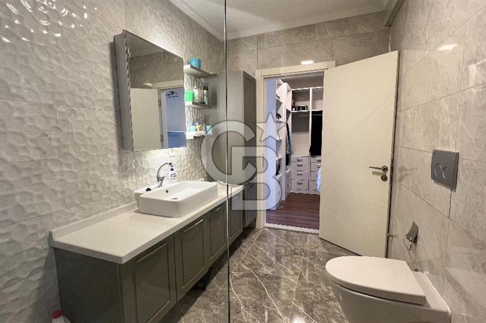 Kuşadası Güzelçamlı Denize Yürüme Mesafesinde 3+1 Satılık Villa