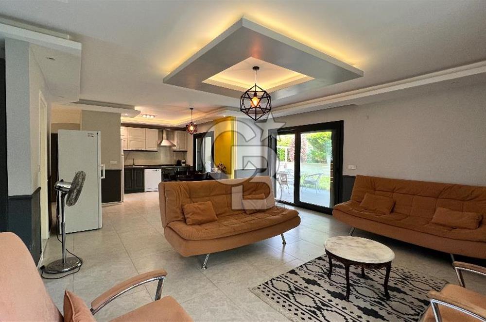 Kuşadası Güzelçamlı Denize Yürüme Mesafesinde 3+1 Satılık Villa