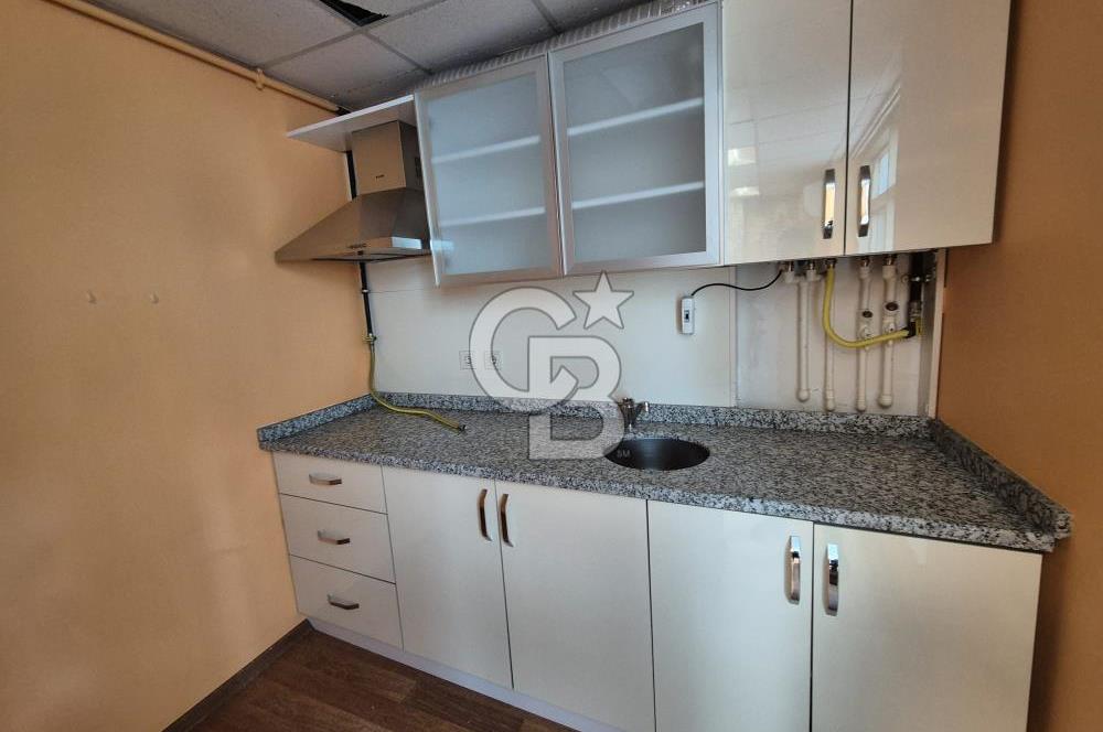 ÇEKMEKÖY MİMAR SİNAN CADDESİ TABELA DEĞERİ YÜKSEK KİRALIK OFİS